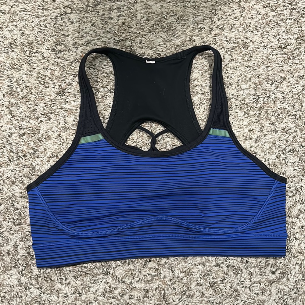 Lululemon bra